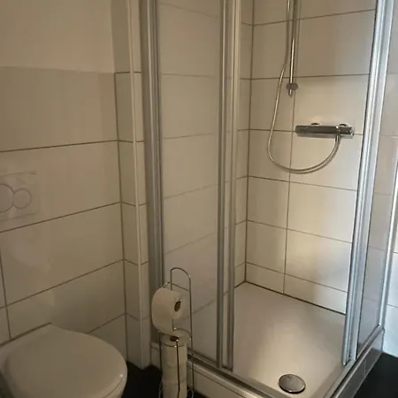 Schoenes Einfaches Zimmer Im Belebten Zentrum Homestay szállás