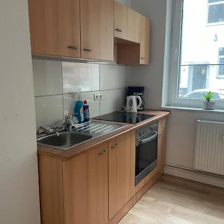 Homestay Schoenes Einfaches Zimmer Im Belebten Zentrum *