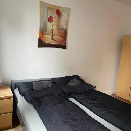 Homestay Schoenes Einfaches Zimmer Im Belebten Zentrum
